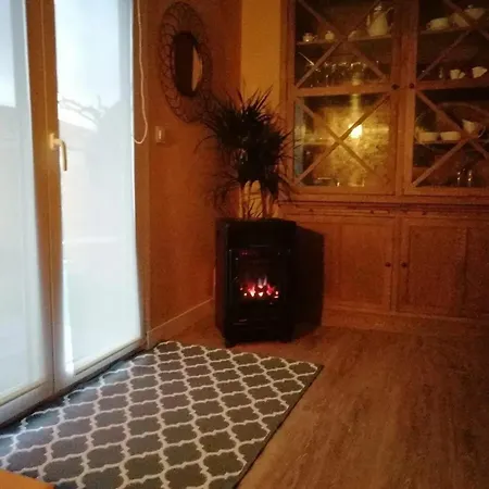 Charming House In Parada With Large Garden Сasa de vacaciones *